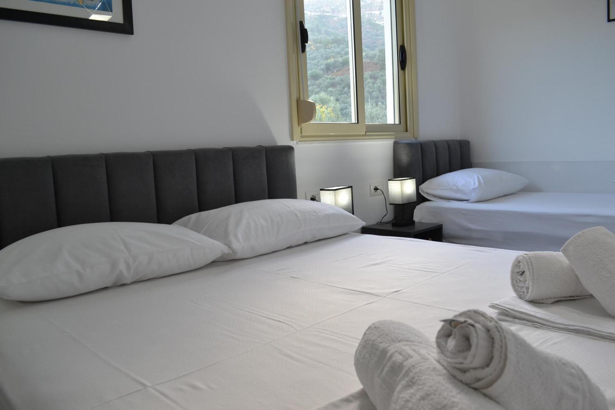 Seaview Gateway 2 Bedrooms Apartment & Garage Вльора Екстер'єр фото