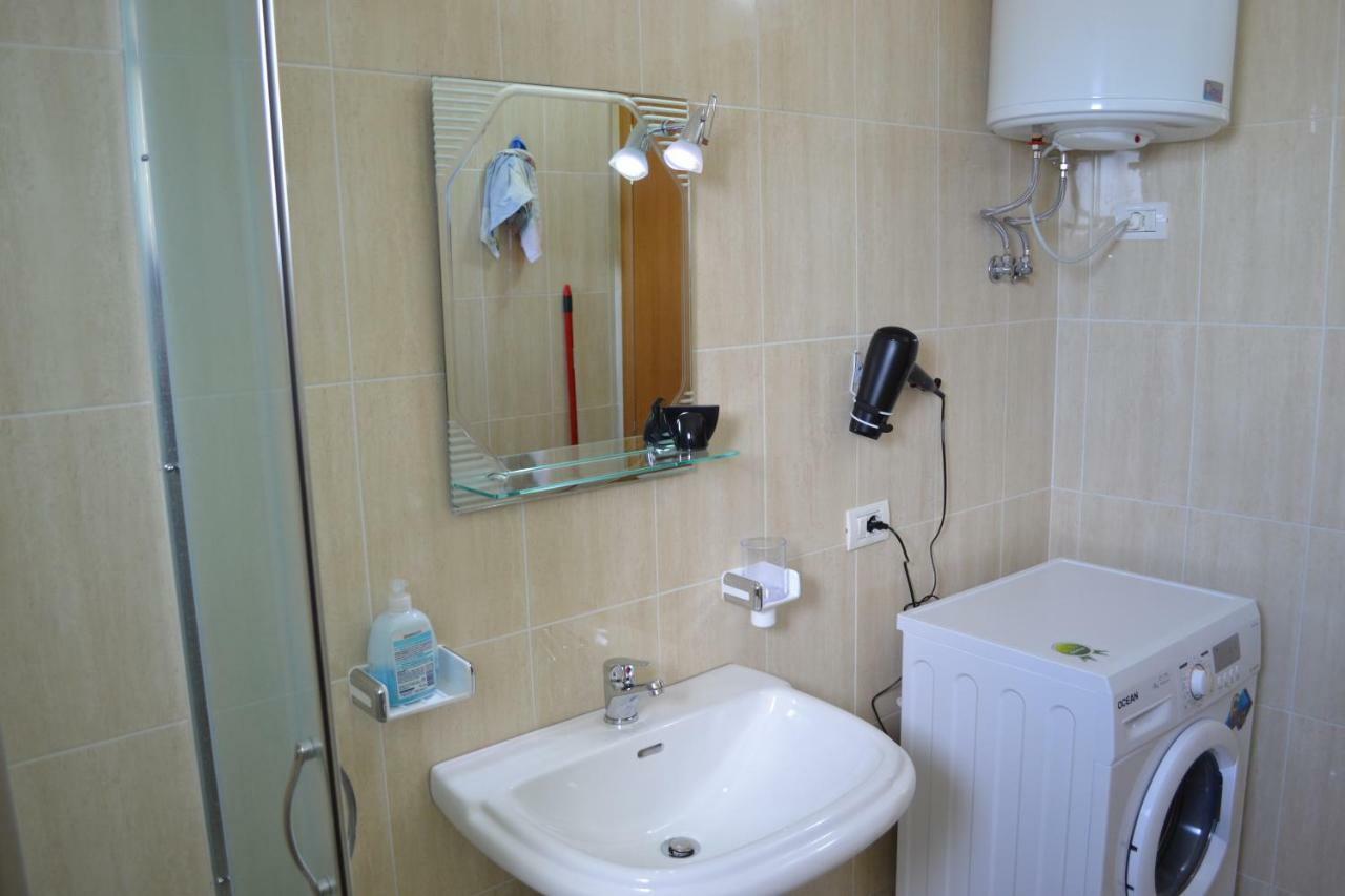 Seaview Gateway 2 Bedrooms Apartment & Garage Вльора Екстер'єр фото
